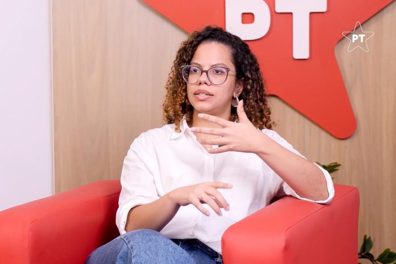 O jovem não quer saber de política ou é a política que não alcança a juventude?