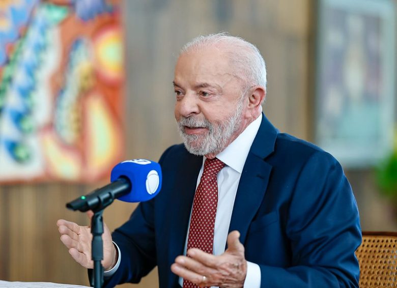 Lula critica ‘pirotecnia nos supermercados’: ‘Nossa inflação foi 4 vezes menor’