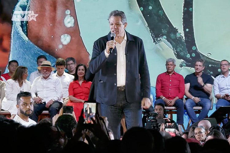 Haddad: ‘Lula nunca traiu o povo brasileiro’ e é o marujo experiente no mar revolto