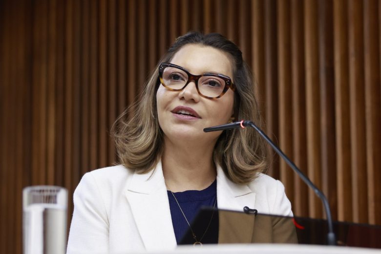 Janja pede união pela vida: ‘Nenhuma mulher deve morrer por dizer não’