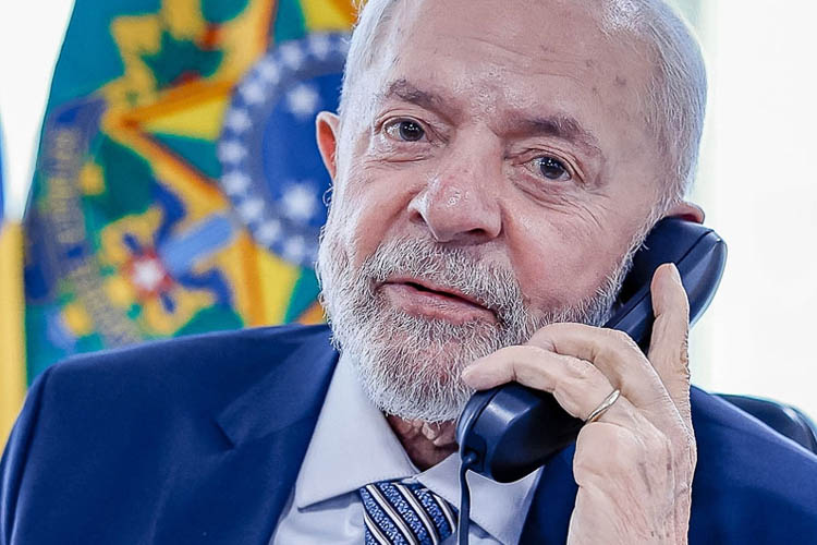 Lula diz a Trump que tarifas são ‘infundadas’ e acerta nova rodada de negociações