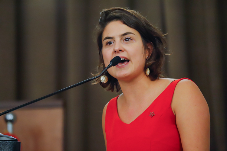 Um Minuto pela Vida das Mulheres: Luna Zarattini relata violência política de gênero