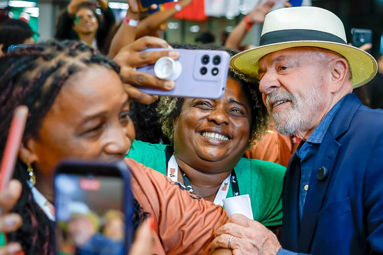 Mulheres com Lula: ato reúne lideranças para fortalecer mobilização feminina na campanha