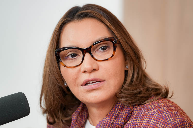 Janja responde a Renan Santos: objetivo é ‘expor, debochar e intimidar uma mulher’