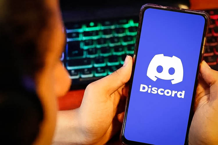 Discord tem que suspender transmissões ao vivo para proteger crianças e adolescentes
