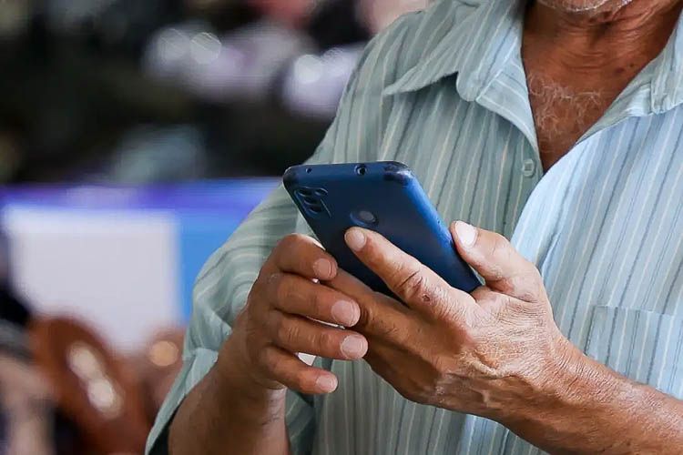 Governo Lula suspende 14 sites de apostas por descumprirem normas