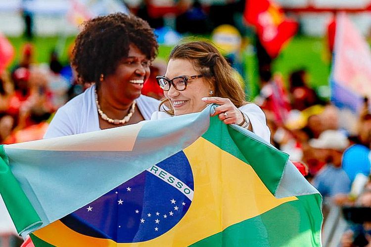 Janja exalta trajetória de Benedita, que prega união contra volta dos ‘coisas ruins’ no RJ