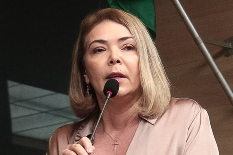‘Se eu fosse um homem, essa violência não teria acontecido’, diz vereadora do Recife