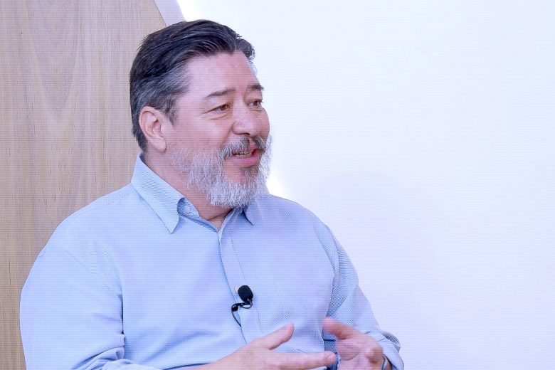 Quando Deus entra na política, quem fala em seu nome?