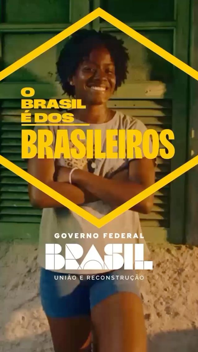Receba! 🇧🇷
O Brasil tá mudando e mostrando que se superar é dos brasileiros. Olha aí o Pé-de-Meia ✏️, o Farmácia Popular 💊, o Mais Médicos 🩺, o Minha Casa, Minha Vida 🔑 e outras ações do Governo Federal pra comprovar! 
Sem falar que tiramos mais de 24 milhões de pessoas do mapa da fome 🍲 e atingimos o menor desemprego da história 👷🏼‍♂️! E raça pra fazer muito mais dá pra ver que a gente tem 🏆. Porque o Brasil é dos brasileiros.
Assina que é seu! ✍️
Saiba mais: gov.br/brasildosbrasileiros